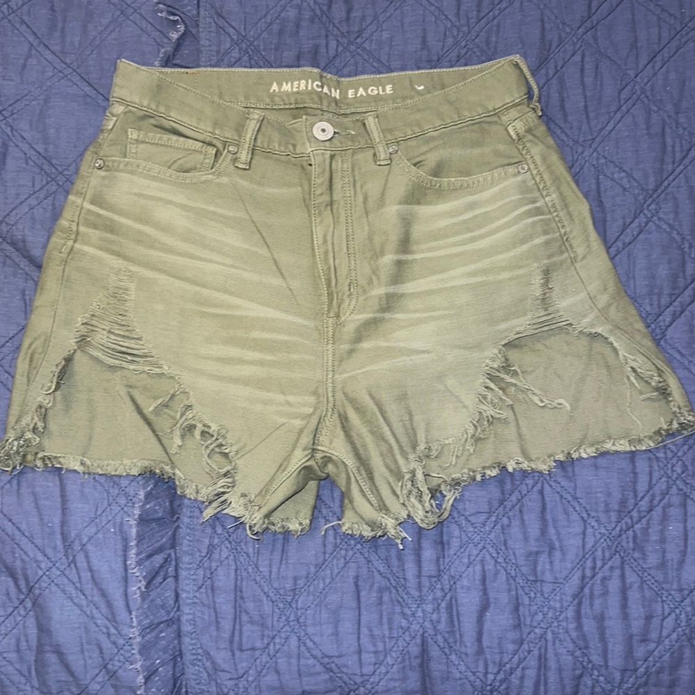 Super cute grey/dark green American eagle jean shorts Never worn